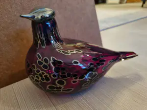 Oiva Toikka - Unieke Iittala Vogel van Oiva Toikka – Tijdloze Finse Glaskunst kaufen? Bieten Sie von 75!
