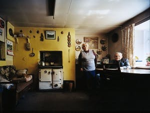 Bert Teunissen - C-Print, Europeans at Home, Domestic Landscapes - Ingelijst kopen? Bied vanaf 250!
