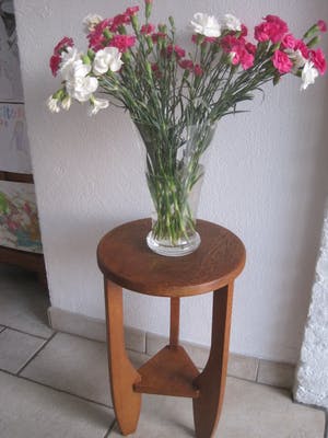 Curiosa - Amsterdamse School bijzettafel, plantentafel of kruk. kopen? Bied vanaf 75!