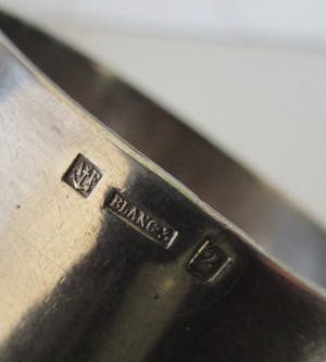 Curiosa - Art Nouveau verzilverde servetring van Armand Frenais uit Parijs kopen? Bied vanaf 1!