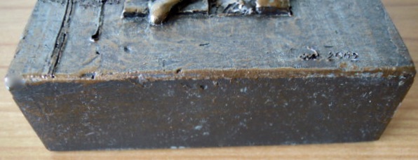 Niet of onleesbaar gesigneerd - Gesigneerd sculptuur - Floriade 2002 -ruiken - proeven -voelen - horen en zien kopen? Bied vanaf 1!