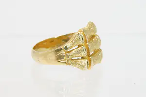 14- 18 krt geel-gouden zg. "bamboe" ring - 3 laags model kopen? Bied vanaf 540!