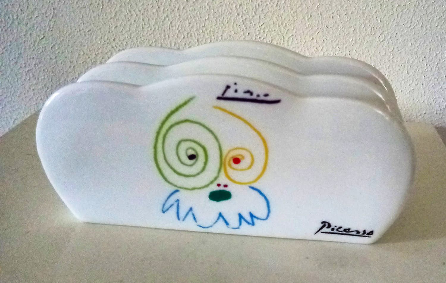 Pablo Picasso - Brieven(servet)houder 'Le Guerrier Fatigué' kaufen? Bieten Sie von 35!
