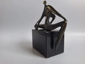 Corry Ammerlaan - Een goed gevoel kopen? Bied vanaf 40!