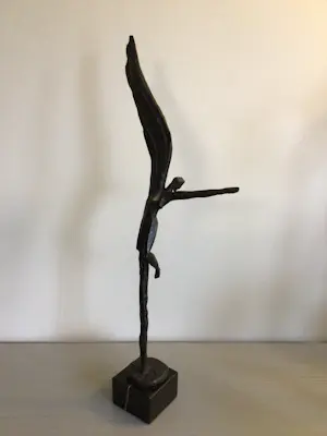 Klaas van den Berg - Zeldzaam sculptuur ( Titel onbekend) kopen? Bied vanaf 155!