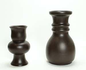 Plateelbakkerij Flora - 2 aardewerk vazen verkocht voor € 1!