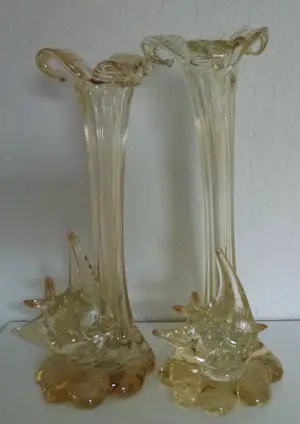Niet of onleesbaar gesigneerd - Murano Glas - Pair of transparent Vases with Fish (Soliflore) - Glas kaufen? Bieten Sie von 1!