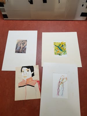 Niet of onleesbaar gesigneerd - 2 grote mappen met veel (studie) materiaal van onbekende kunstenaar. kopen? Bied vanaf 1!