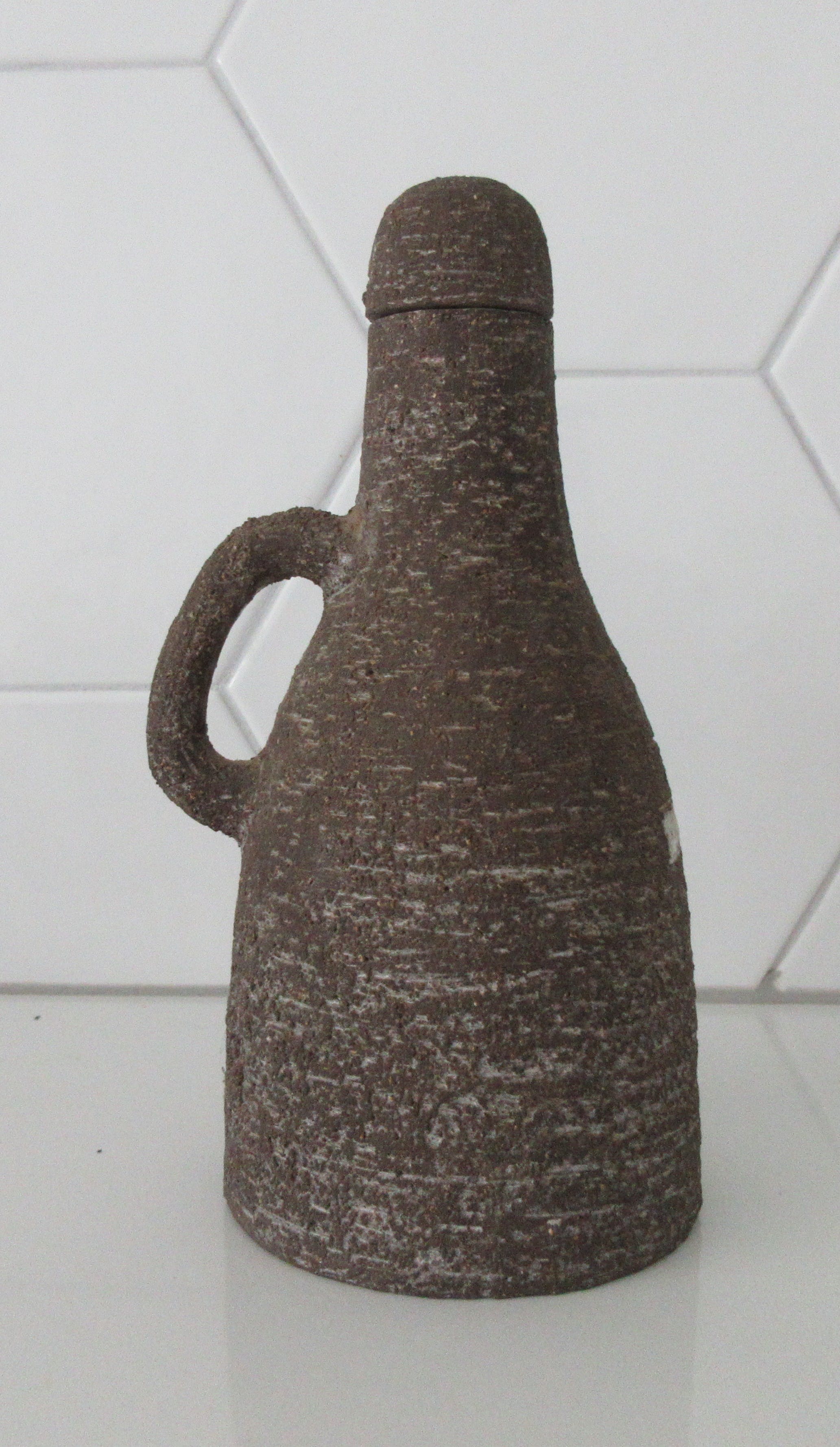 Faience- en Tegelfabriek Westraven - Leendert Blok Chanoir wijwater kruik kopen? Bied vanaf 18!