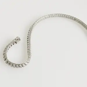 Diamanten armband in art-decostijl kopen? Bied vanaf 4200!