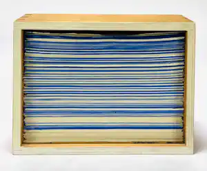 Dave Meijer - Kunstobject in de vorm van een houten kistje - 2004 verkauft für € 250!