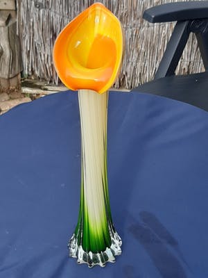 Niet of onleesbaar gesigneerd - Vaas - Aronskelk kopen? Bied vanaf 10!