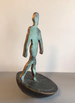 Desiree Tonnaer - “ Mens op de zonnewijzer “ XL versie kopen? Bied vanaf 95!