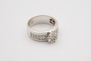 2517- Opvallende diamanten Fantasiering- 18karaats witgoud - ca 1.15 ct briljant kopen? Bied vanaf 610!