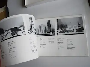 Claes Oldenburg - Chocoladedoos met boekwerk: Mouse Museum/Ray Gun Wing kopen? Bied vanaf 50!