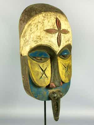 Dogon - 200620 - Tribal used African Bamun mask - Cameroon. verkocht voor € 75!
