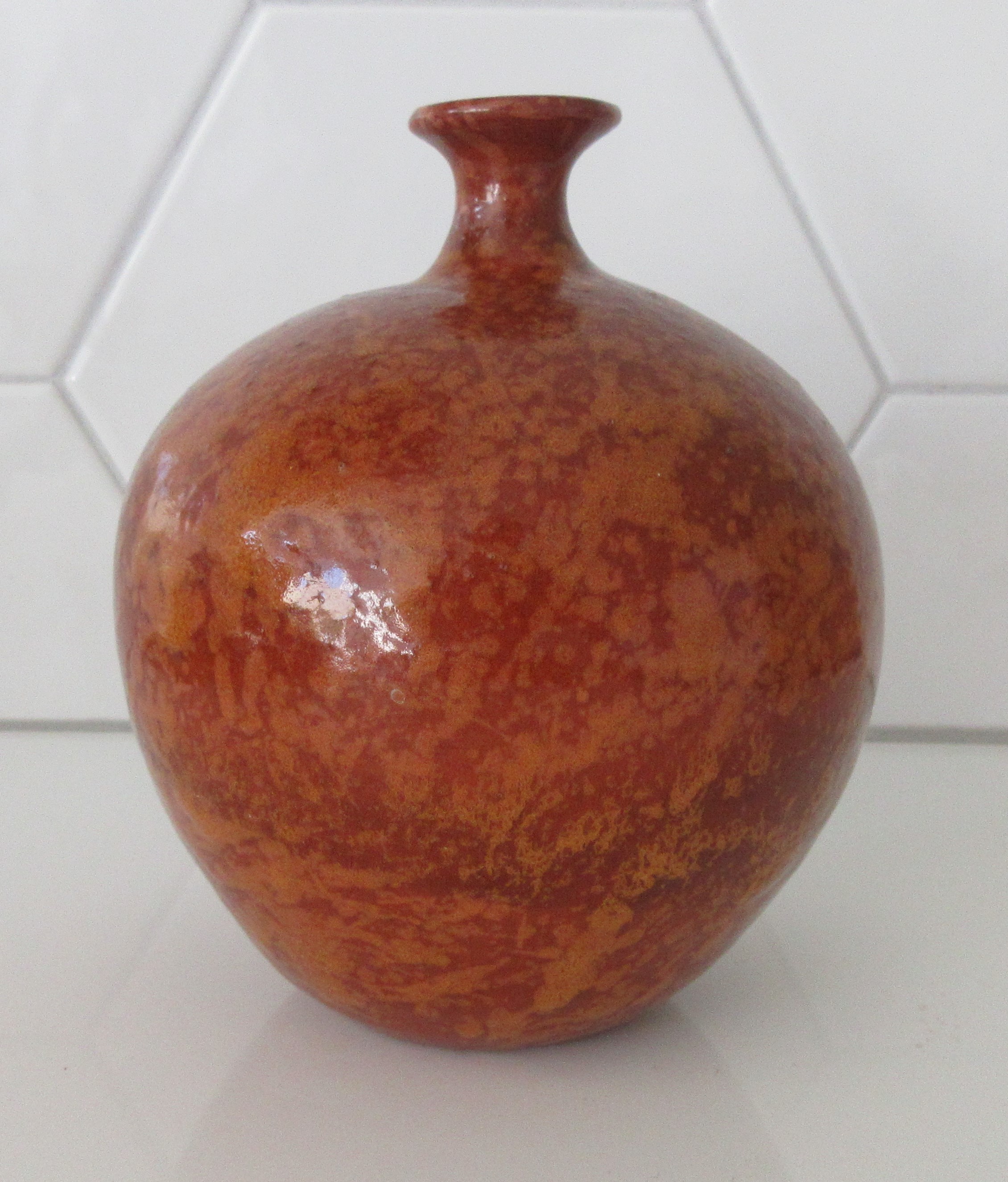 Niet of onleesbaar gesigneerd - Studio aardewerken bolvaas kopen? Bied vanaf 1!