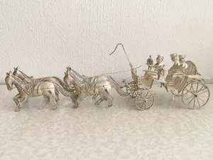 Zilver - 925 - Filigrain Paardenkoets & Ossenwagen - Java Indonesië - midden 20e eeuw kopen? Bied vanaf 95!