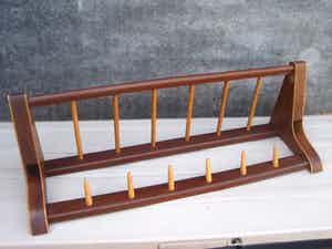 Houten design kapstok door Electrimeufa. verkocht voor € 45!