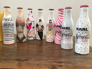 Jean Paul Gaultier - Marc Jacobs, Karl Lagerfeld design flessen en Coca Cola glazen kopen? Bied vanaf 1!