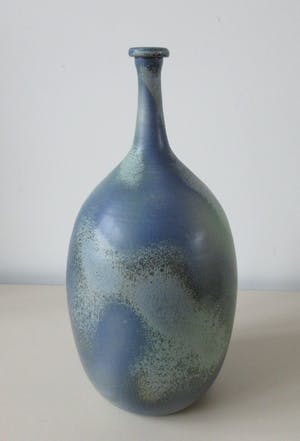 Adrie Moerings - Grote Flesvaas met groen/blauw glazuur kopen? Bied vanaf 38!
