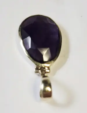 Nieuwe zilveren hanger met facetgeslepen Amethyst kopen? Bied vanaf 60!