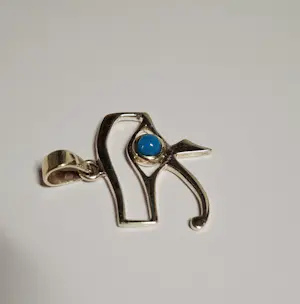 Nieuw handgemaakte zilveren hanger met het Oog van Horus kopen? Bied vanaf 45!