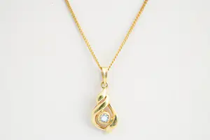 165 - Fijn 18Krt gouden gourmette collier mt (0.10ct) diamanten "Druppel" hanger kopen? Bied vanaf 260!