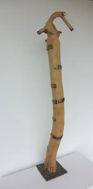 Frans Kokshoorn - Grote houten sculptuur van hout met metalen elementen kopen? Bied vanaf 250!