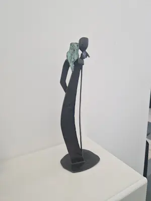 Renee van Leusden - Verliefd kopen? Bied vanaf 250!