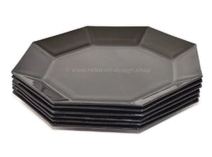 Curiosa - 4 zwarte dinerborden Arcoroc France - Octime kopen? Bied vanaf 1!