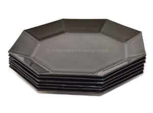 4 zwarte dinerborden Arcoroc France - Octime verkocht voor € 1!