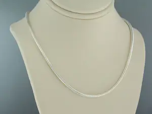 Zilveren ketting - 45 cm - 5.1 gram kopen? Bied vanaf 25!