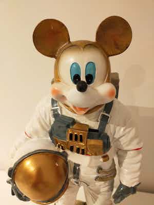 Hannes D'Haese - Mickey Mouse in space verkocht voor € 150!