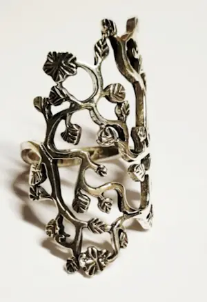 Vintage handgemaakte echte Zwitserse filigraan setting zilveren gotische ring kopen? Bied vanaf 75!