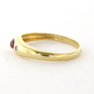 14k geel gouden ring met robijn en briljant geslepen diamant tot. 0.02ct kopen? Bied vanaf 160!