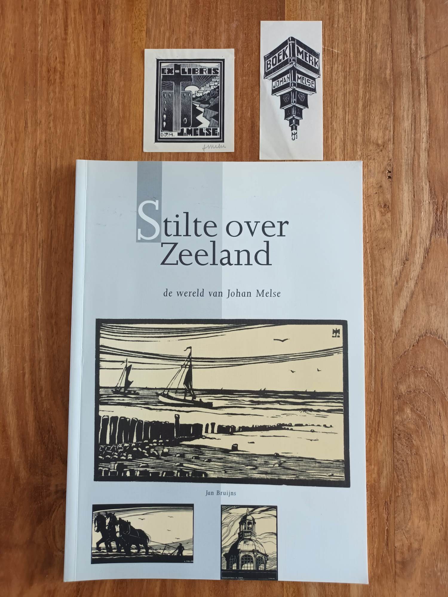 Johan Melse - "Stilte over Zeeland" met extra 2 stuks Ex Libris waarvan 1 gesigneerd kopen? Bied vanaf 36!