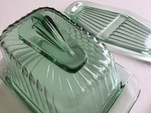 Royal Leerdam - Neerlandia kaasslede en onderschotel kopen? Bied vanaf 30!