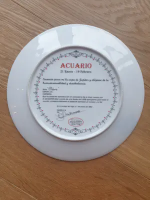 Salvador Dali - Porseleinen bord "Aquarius" diameter 21 cm kopen? Bied vanaf 50!