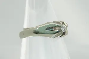 66- massief 14Kt wit gouden solitair ring briljant geslepen (H/vs) 0.10c diamant kopen? Bied vanaf 190!
