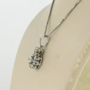 18k wit gouden collier en 14k gouden hanger met briljant geslepen diamant 0.50ct kopen? Bied vanaf 740!