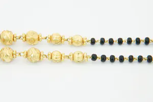 Mooi Oosters gedeeltelijk gouden (22krt) dames Halssierraad met pendelhanger kopen? Bied vanaf 390!