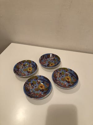 Plateelfabriek Schoonhoven N.V. - Vintage tulpenvaas en vier kleine schaaltjes kopen? Bied vanaf 15!