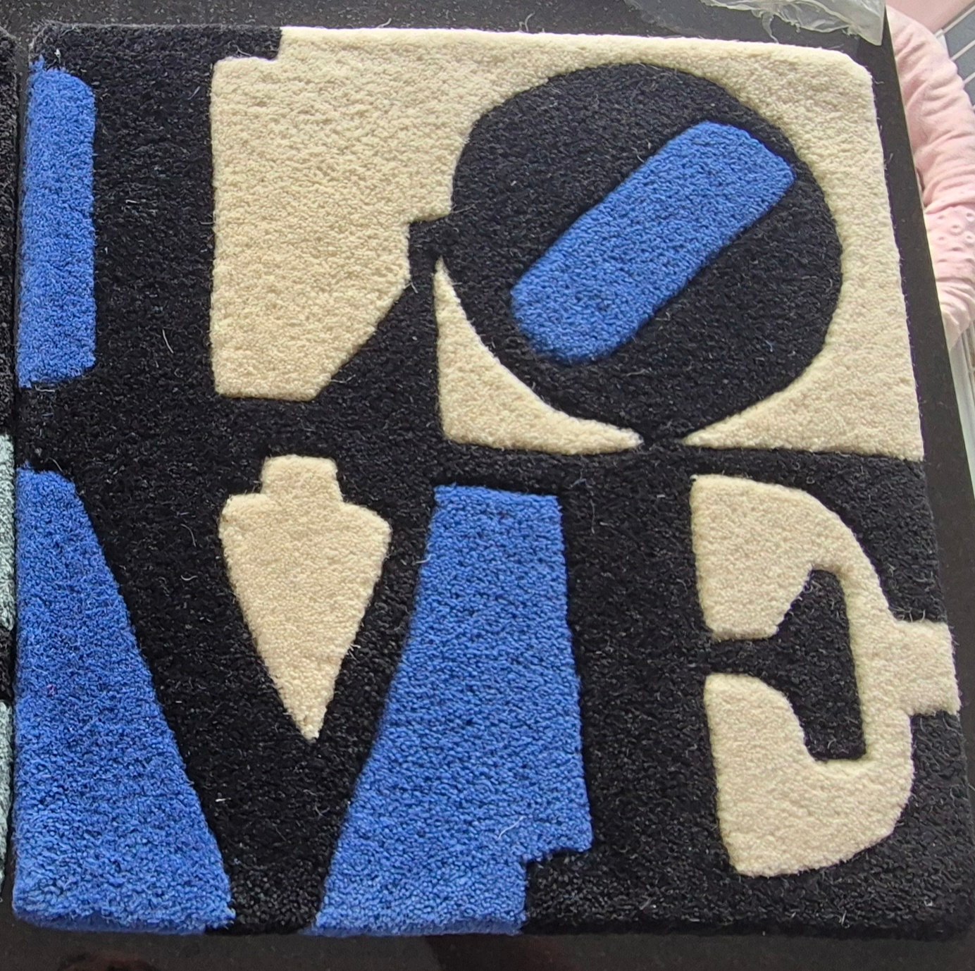 AcheterRobert Indiana - Estonian Love? Enchérissez de 125!