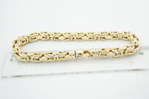 21 - Robuuste, vrijwel nieuwe 14 karaats geel-gouden "Konings" armband kopen? Bied vanaf 900!