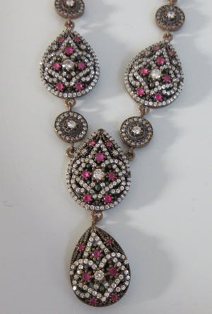 Niet of onleesbaar gesigneerd - Zilveren (925) Afghaanse Kuchi Halsketting met hanger en twee ringen kopen? Bied vanaf 1!