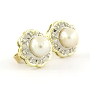 14k gouden oorknoppen met parel en single cut geslepen diamant tot.0.06ct kopen? Bied vanaf 290!