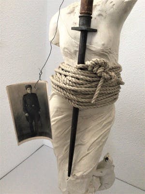 Julia Winter - Vrouwe Justitia - 2003 - Beeld - Diverse materialen - Zeer goed kopen? Bied vanaf 295!
