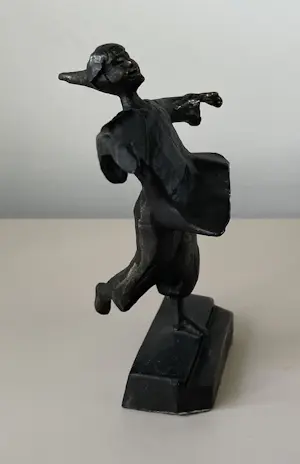 Corry Ammerlaan - Corry Ammerlaan - Bronzen beeldje “Dancing Girl” uitgegeven voor Unicef kopen? Bied vanaf 45!