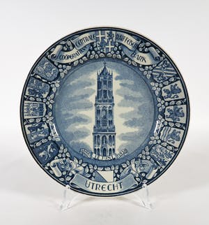 De Sphinx - Aardewerken bord met een blauw transfer-decor met de Domtoren kopen? Bied vanaf 1!